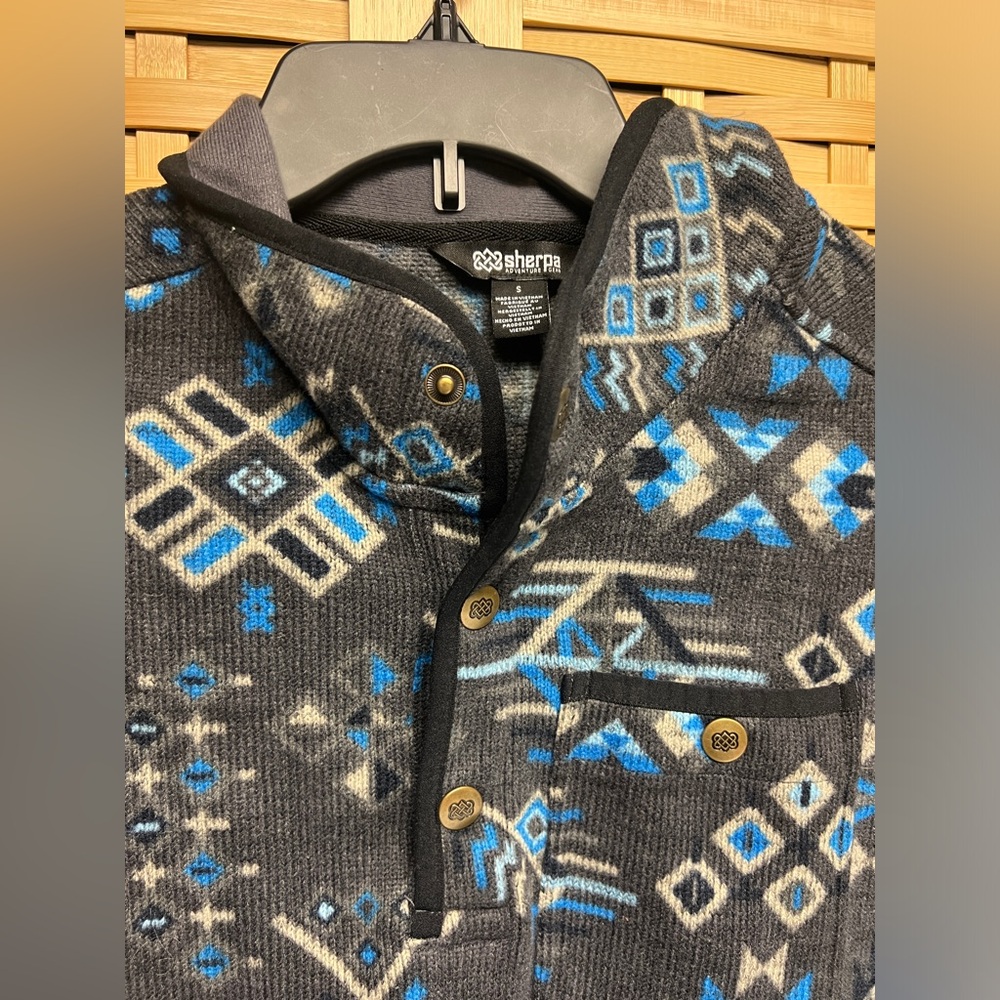 Sherpa adventure gear- Lumbini fleece